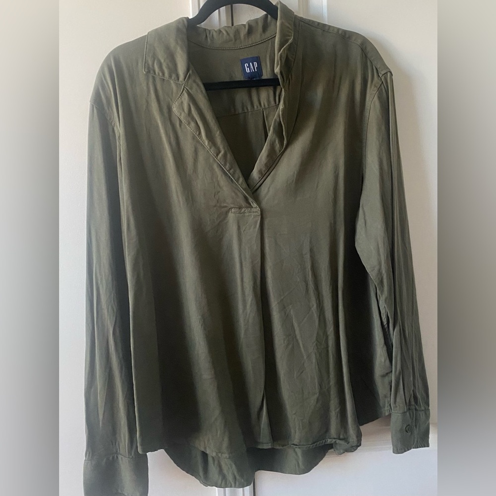 Gap tunic. Never worn no tags. Size XL